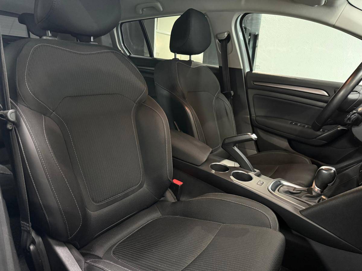 renault-megane-sport-tourer-2021-diesel-1461cc