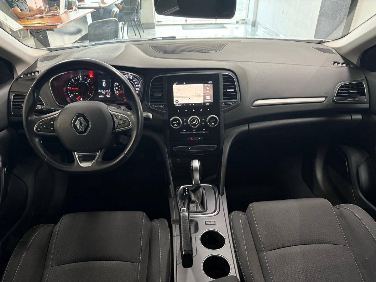 renault-megane-sport-tourer-2021-diesel-1461cc