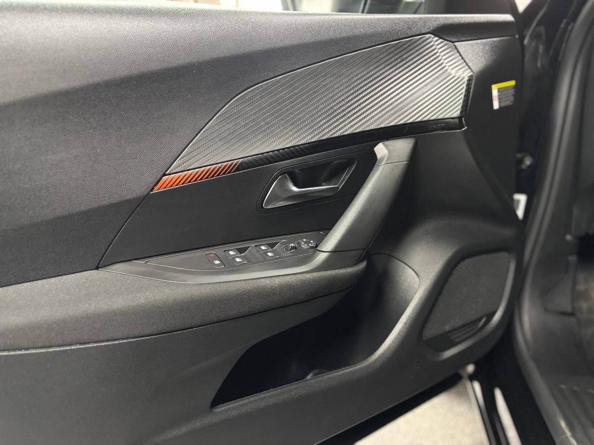 peugeot-2008-2023-eletrico-0cc