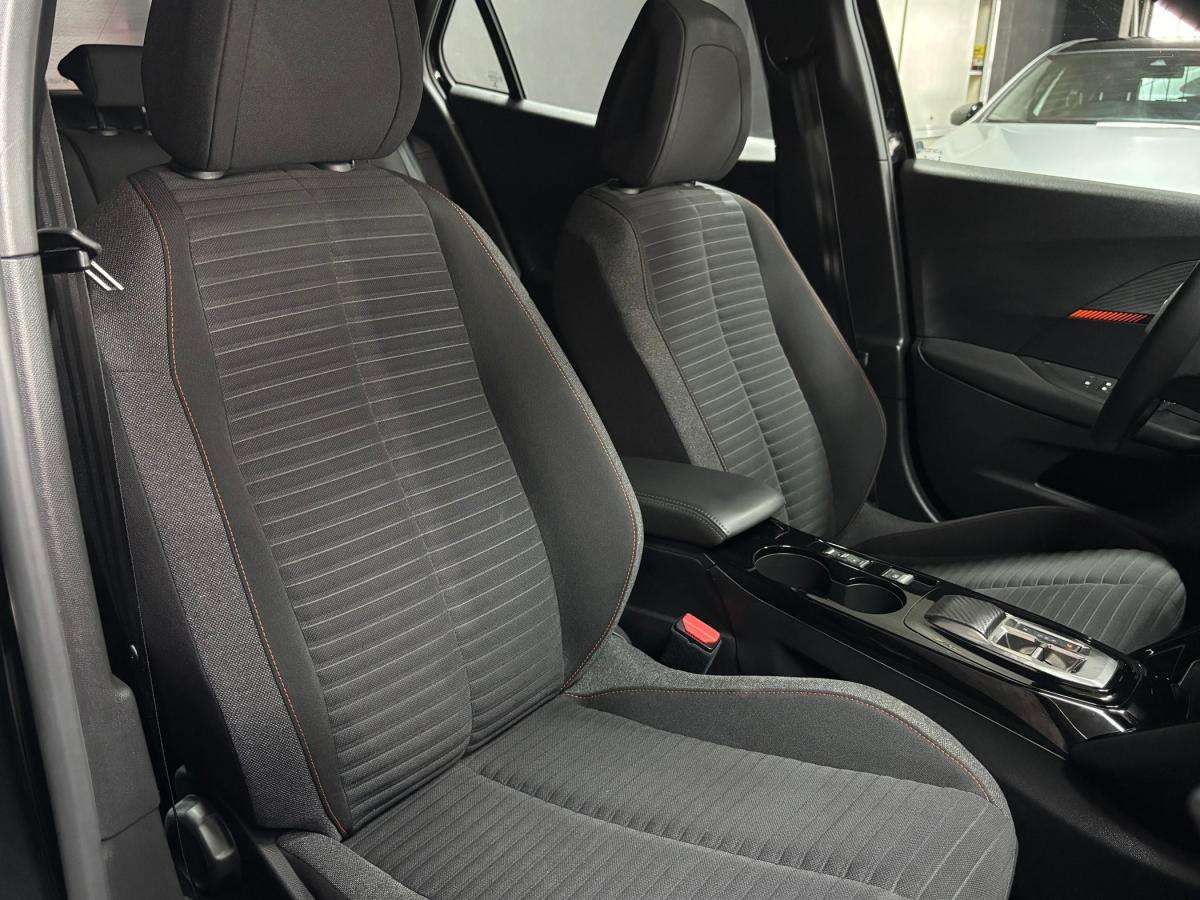 peugeot-2008-2023-eletrico-0cc
