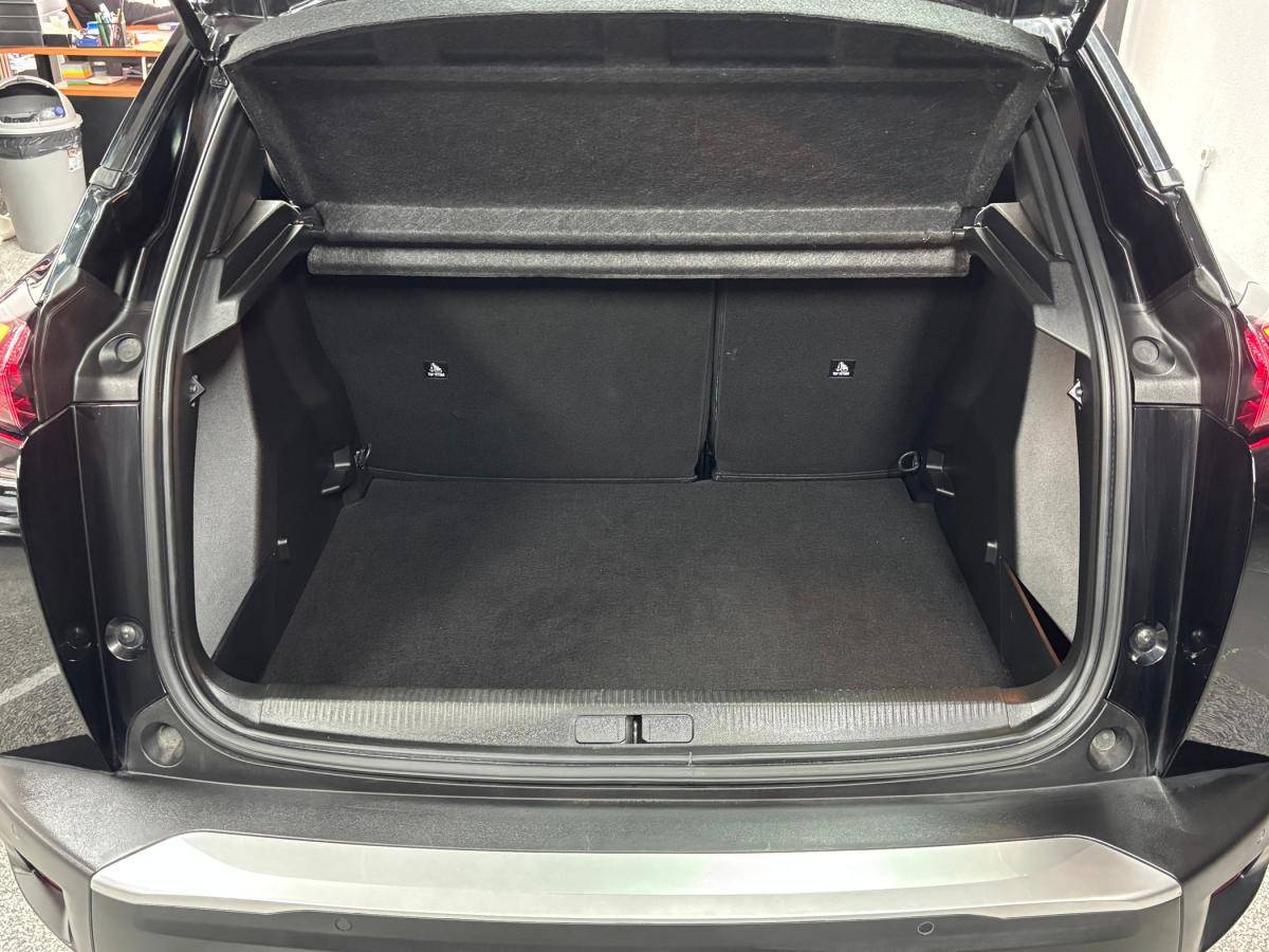 peugeot-2008-2023-eletrico-0cc