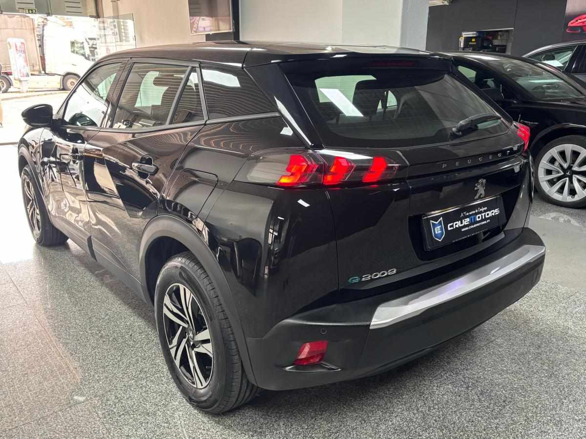 peugeot-2008-2023-eletrico-0cc