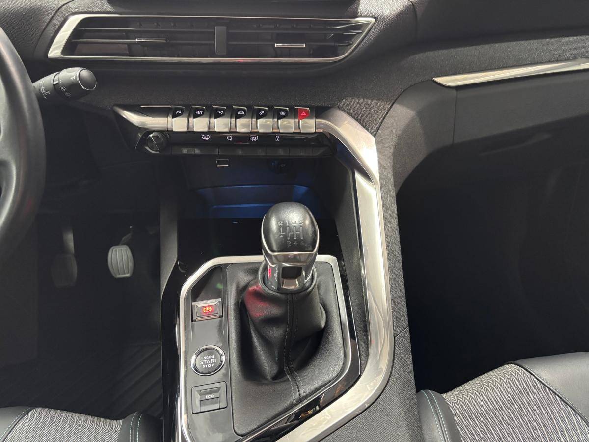 peugeot-3008-2022-diesel-1499cc