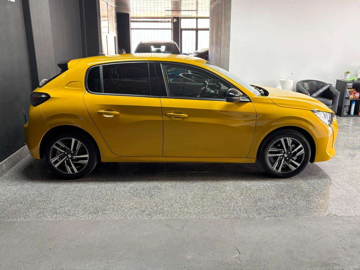 peugeot-208-2020-gasolina-1199cc