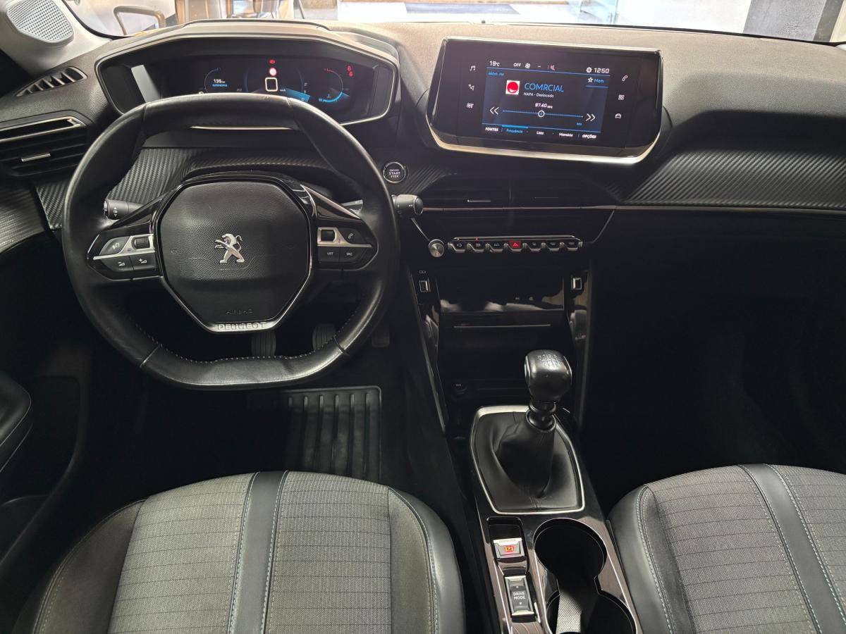 peugeot-208-2020-gasolina-1199cc
