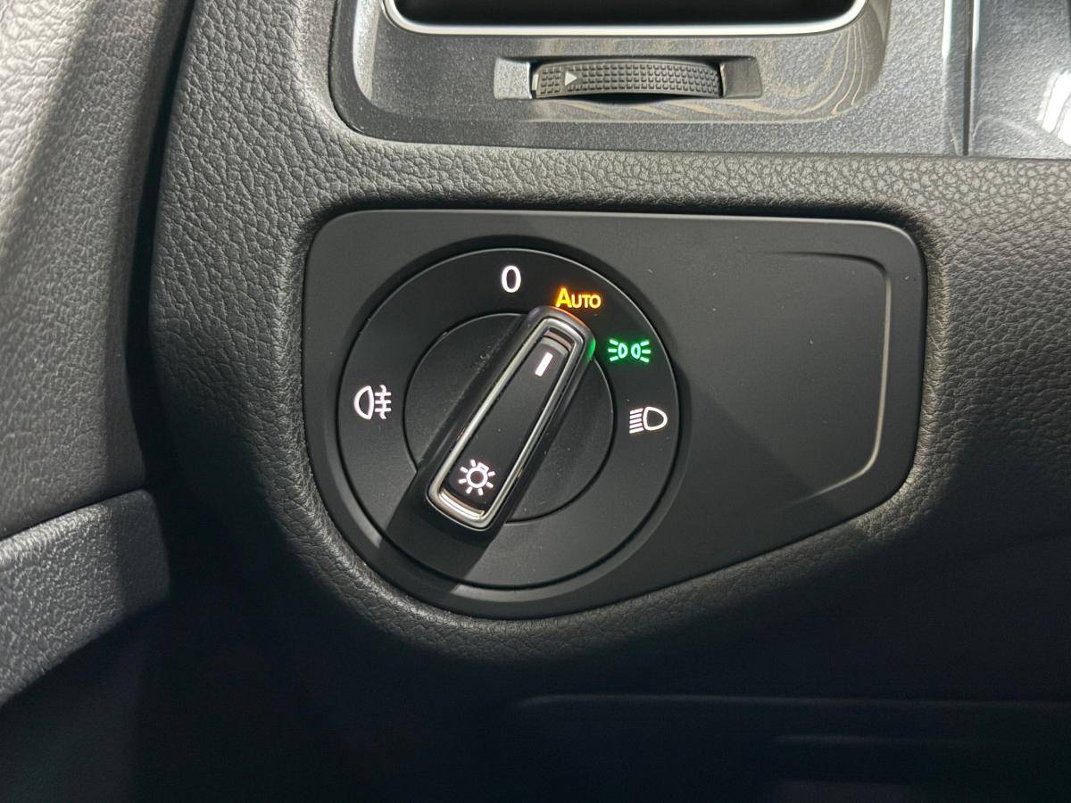 volkswagen-golf-2020-gasolina-999cc