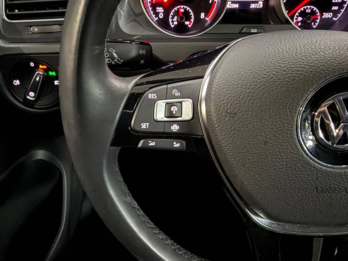 volkswagen-golf-2020-gasolina-999cc