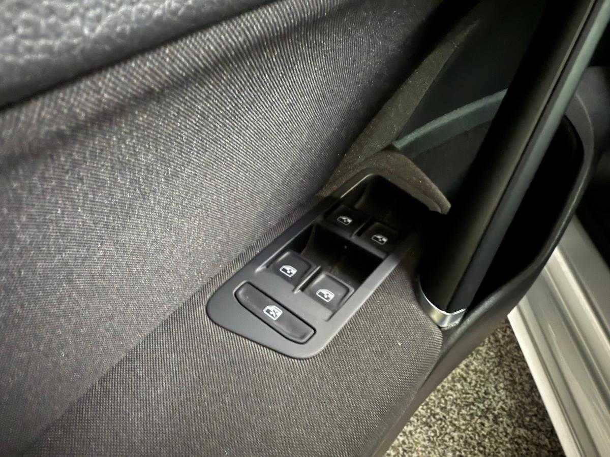 volkswagen-golf-2020-gasolina-999cc