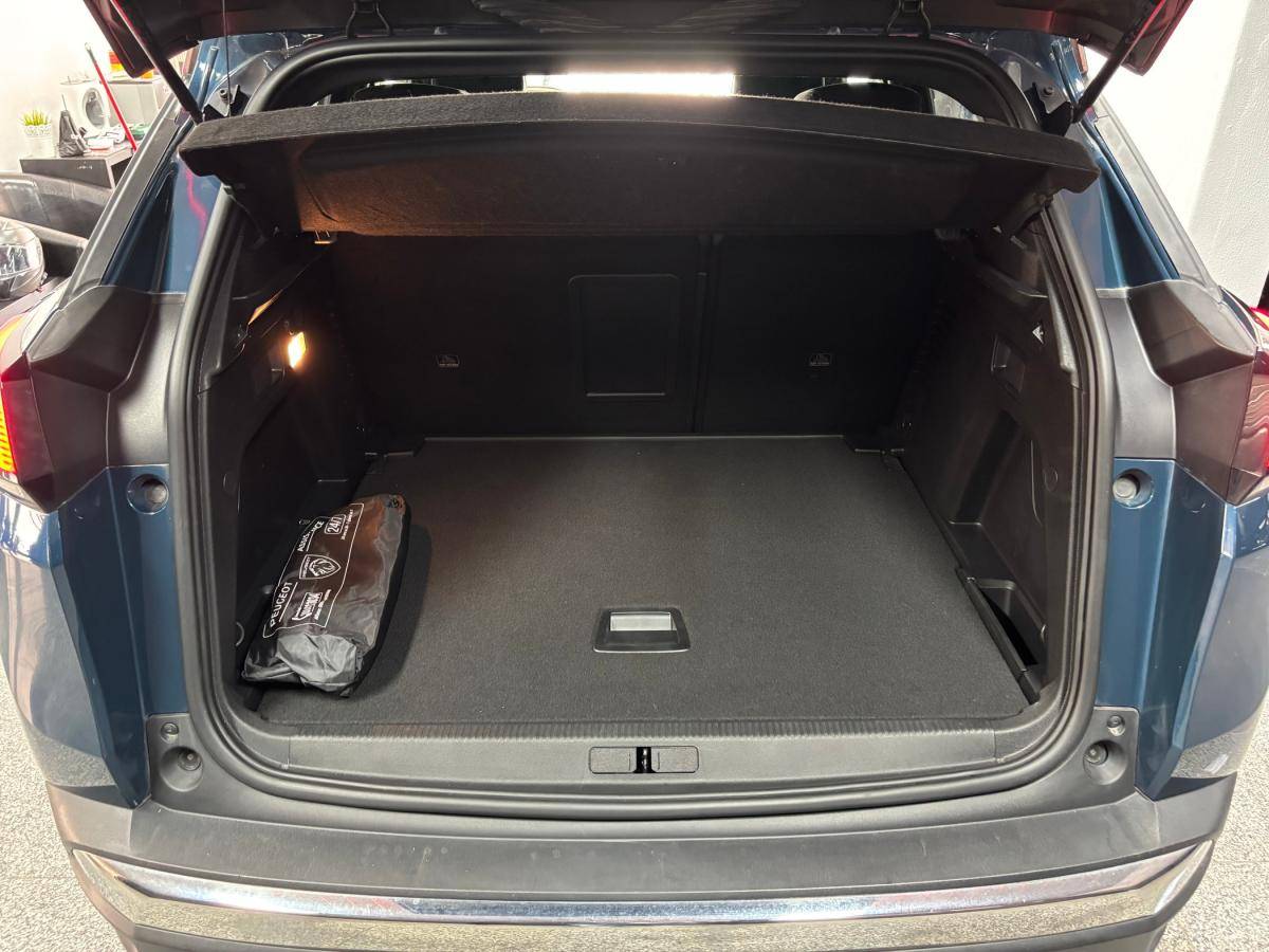 peugeot-3008-2023-diesel-1499cc