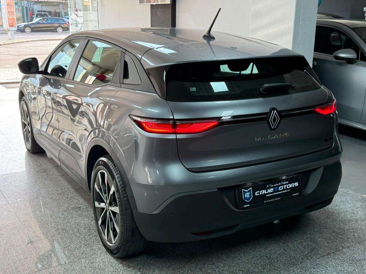 renault-megane-2025-eletrico-0cc
