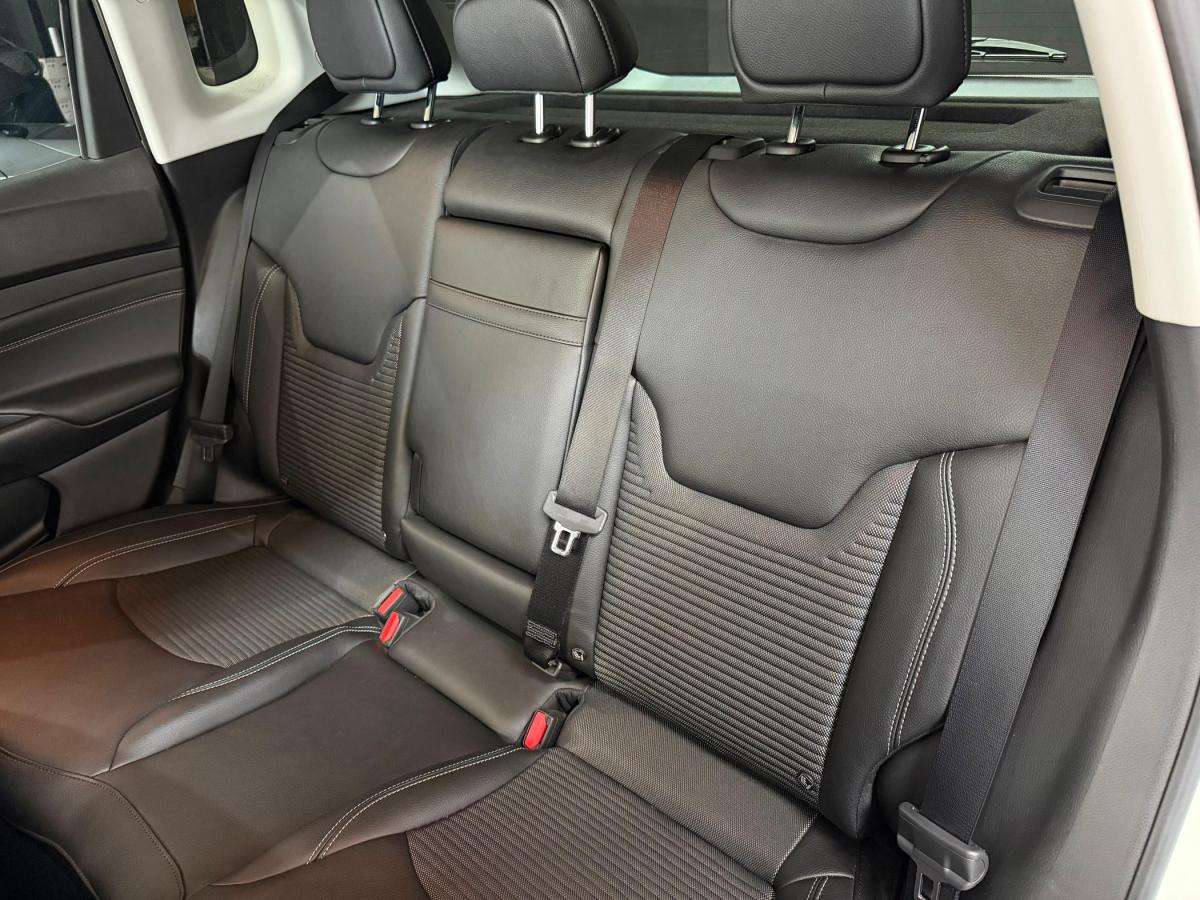 jeep-compass-2022-hibrido-a-gasolina-1332cc