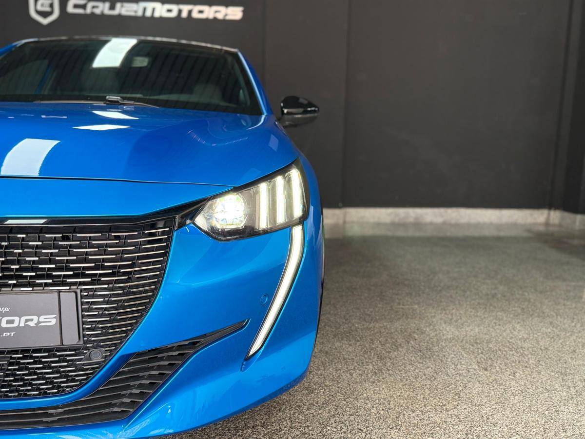 peugeot-208-2023-gasolina-1199cc