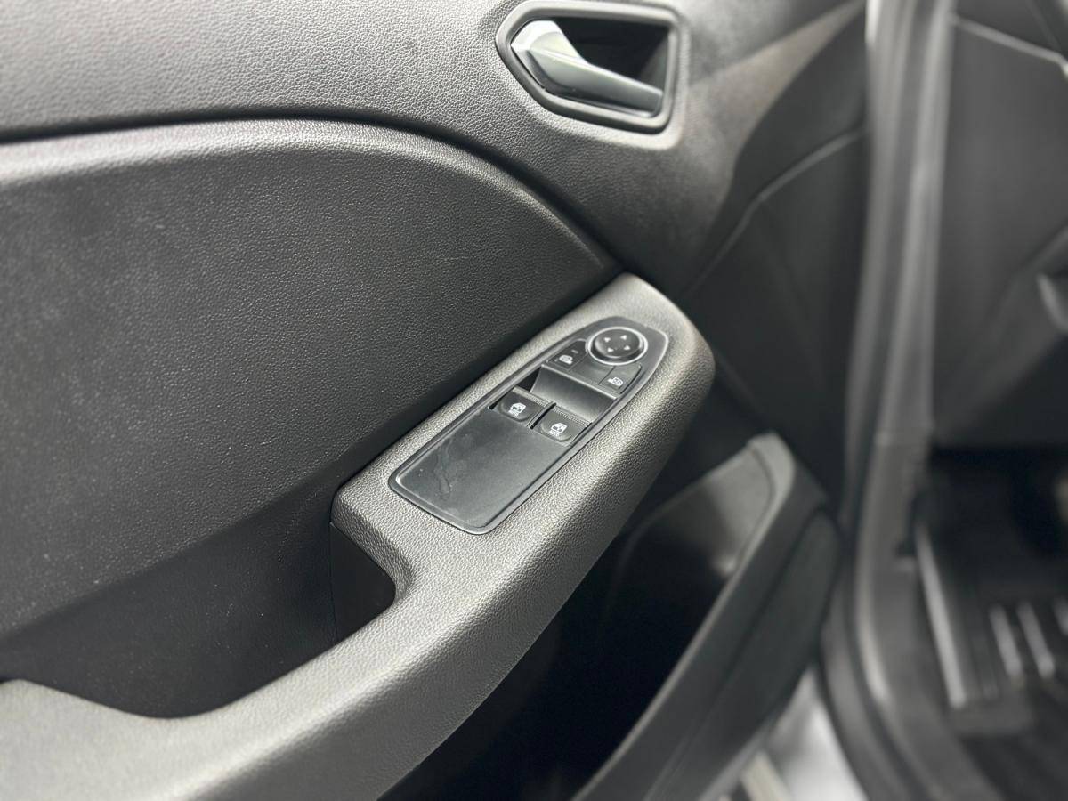 renault-clio-2023-gasolina-999cc