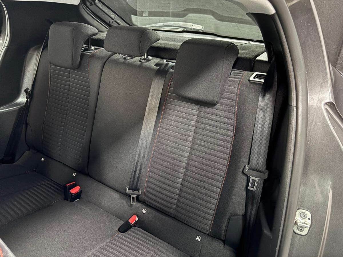 peugeot-208-2020-gasolina-1199cc