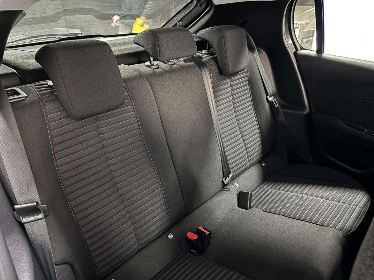peugeot-208-2020-gasolina-1199cc