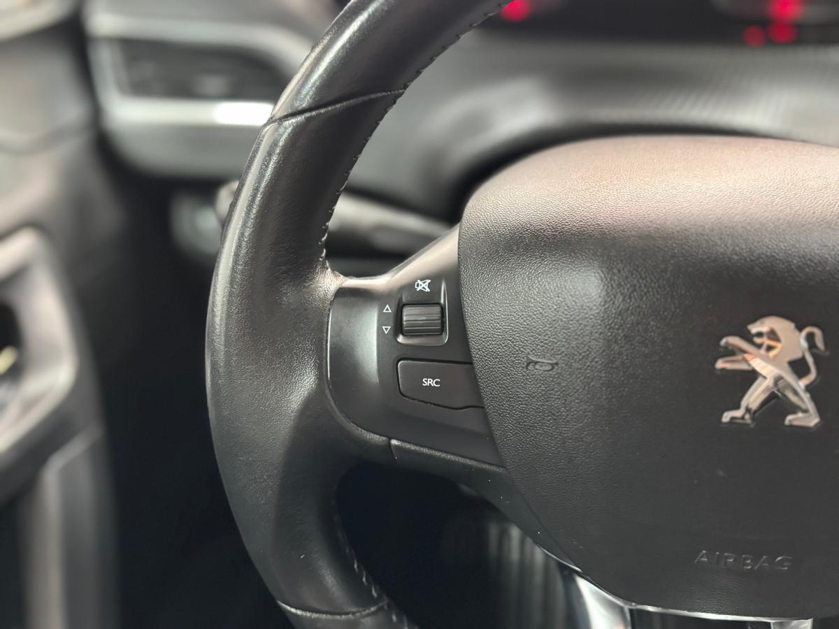 peugeot-2008-2019-gasolina-1199cc