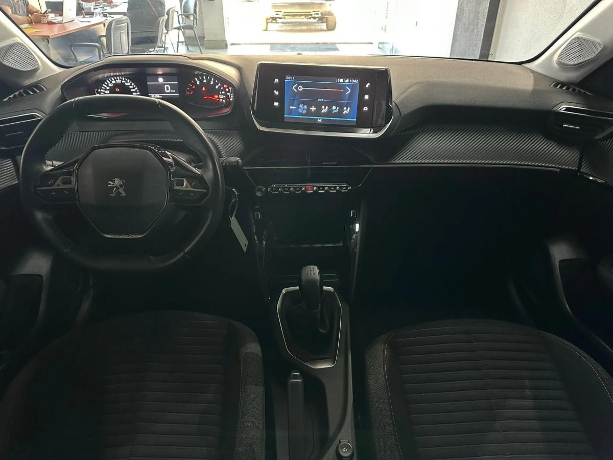 peugeot-208-2020-gasolina-1199cc