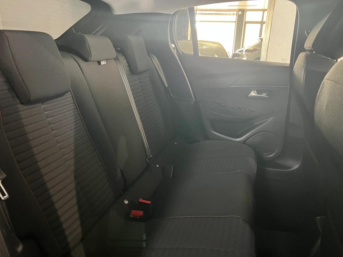 peugeot-208-2020-gasolina-1199cc