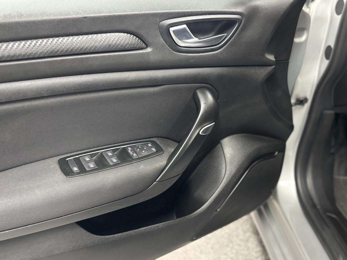 renault-megane-2019-diesel-1500cc