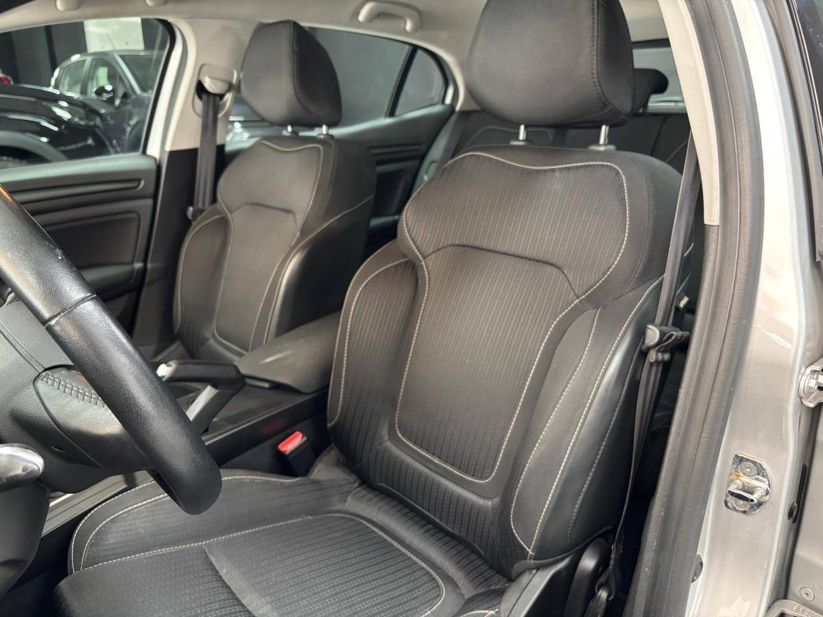renault-megane-2019-diesel-1500cc