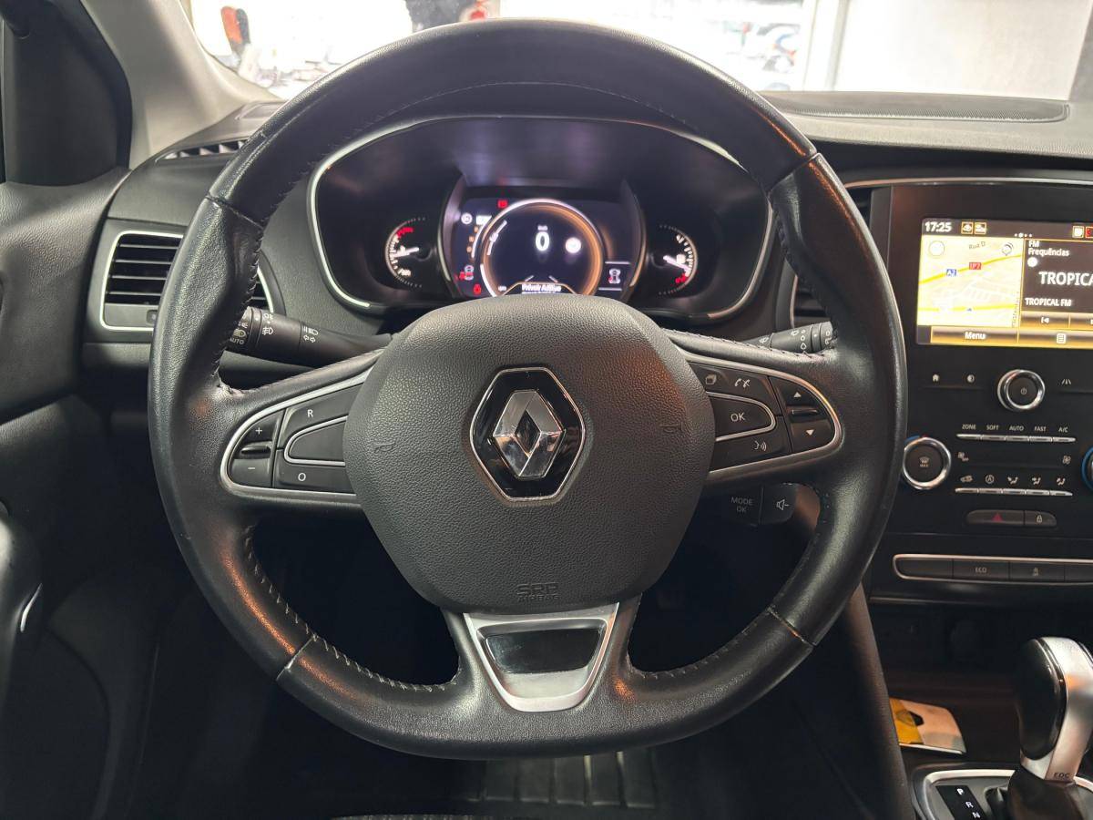 renault-megane-2019-diesel-1500cc