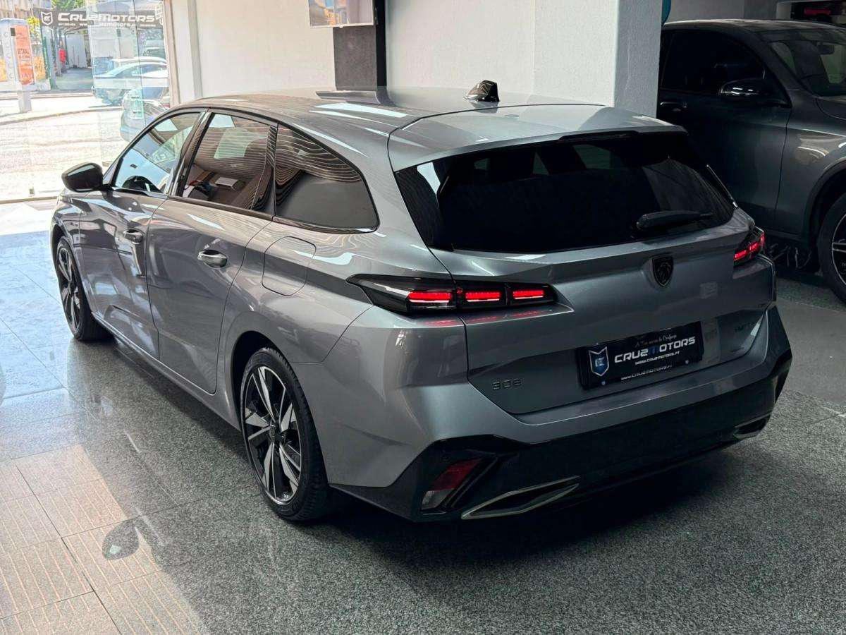 peugeot-308-sw-2022-hibrido-a-gasolina-1598cc