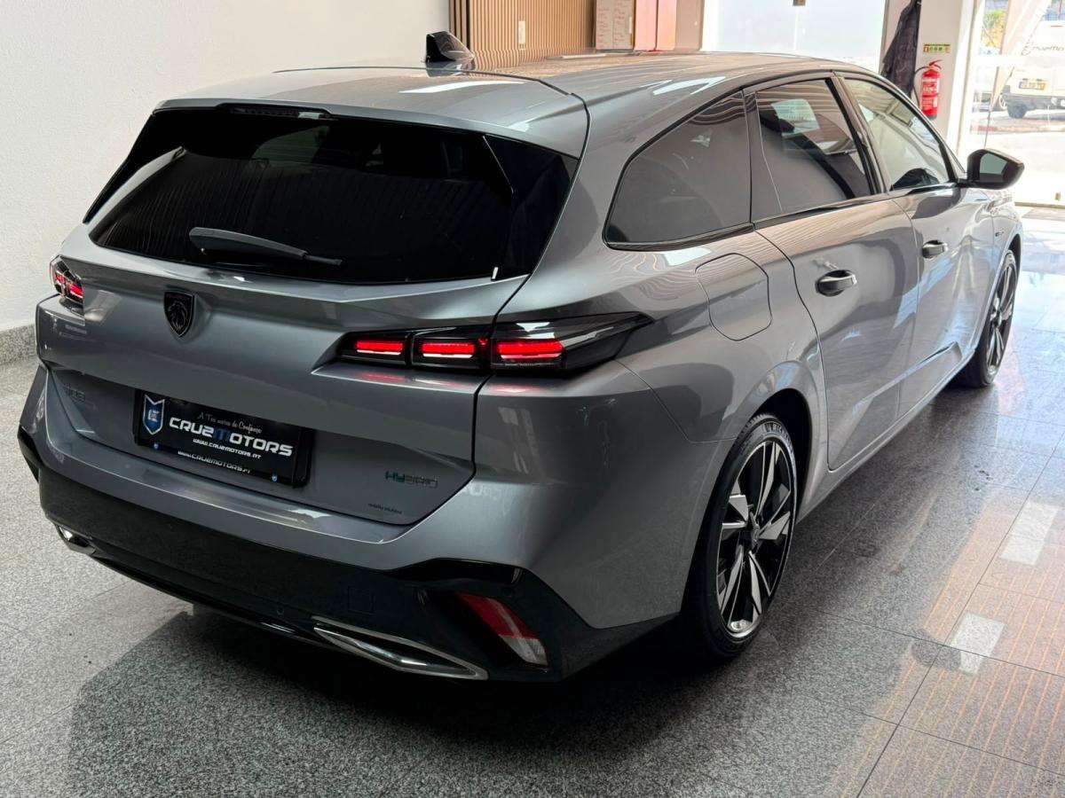peugeot-308-sw-2022-hibrido-a-gasolina-1598cc
