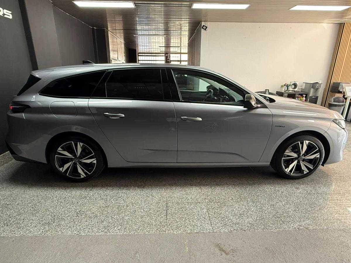 peugeot-308-sw-2022-hibrido-a-gasolina-1598cc