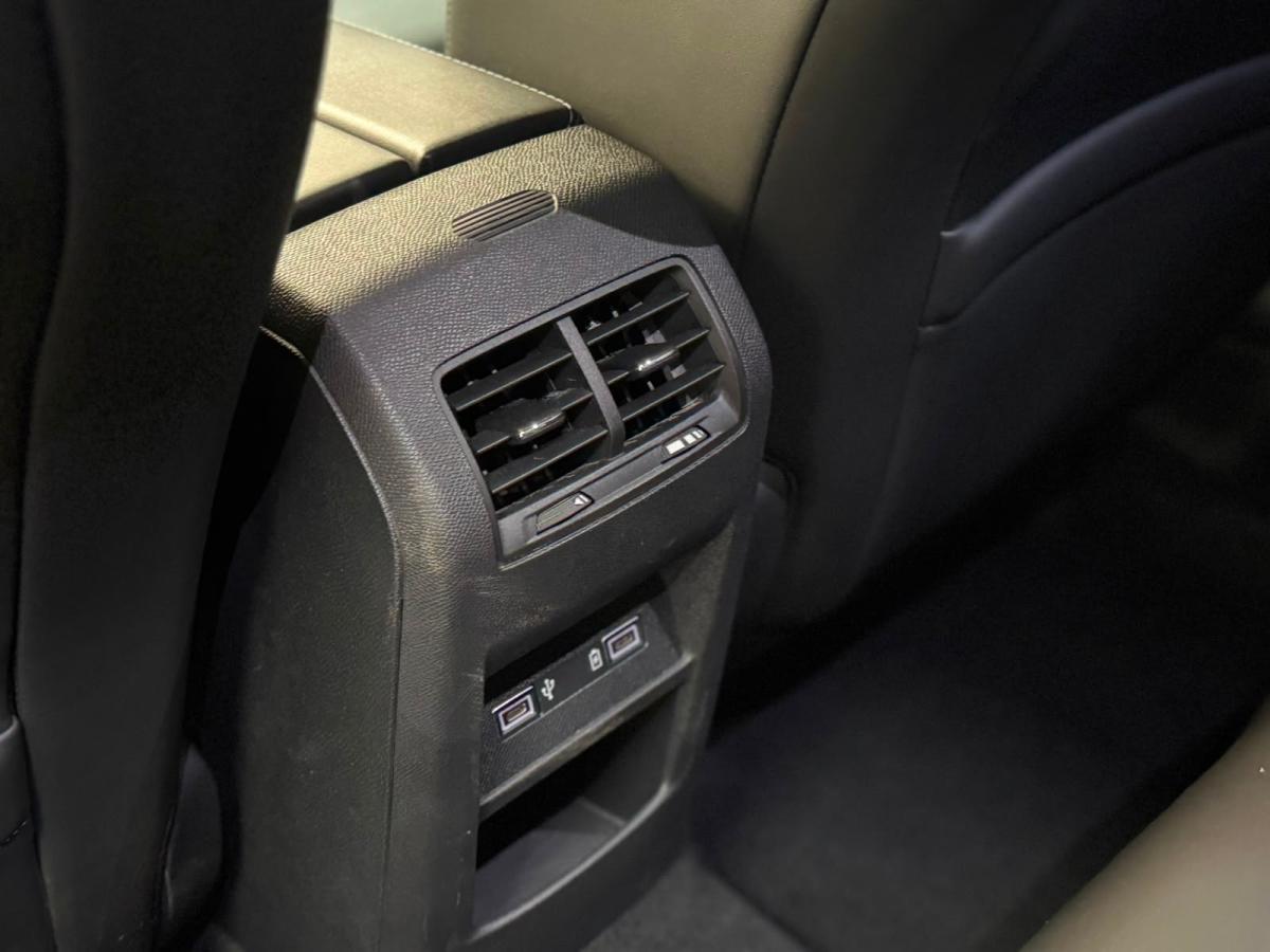 peugeot-308-sw-2022-hibrido-a-gasolina-1598cc