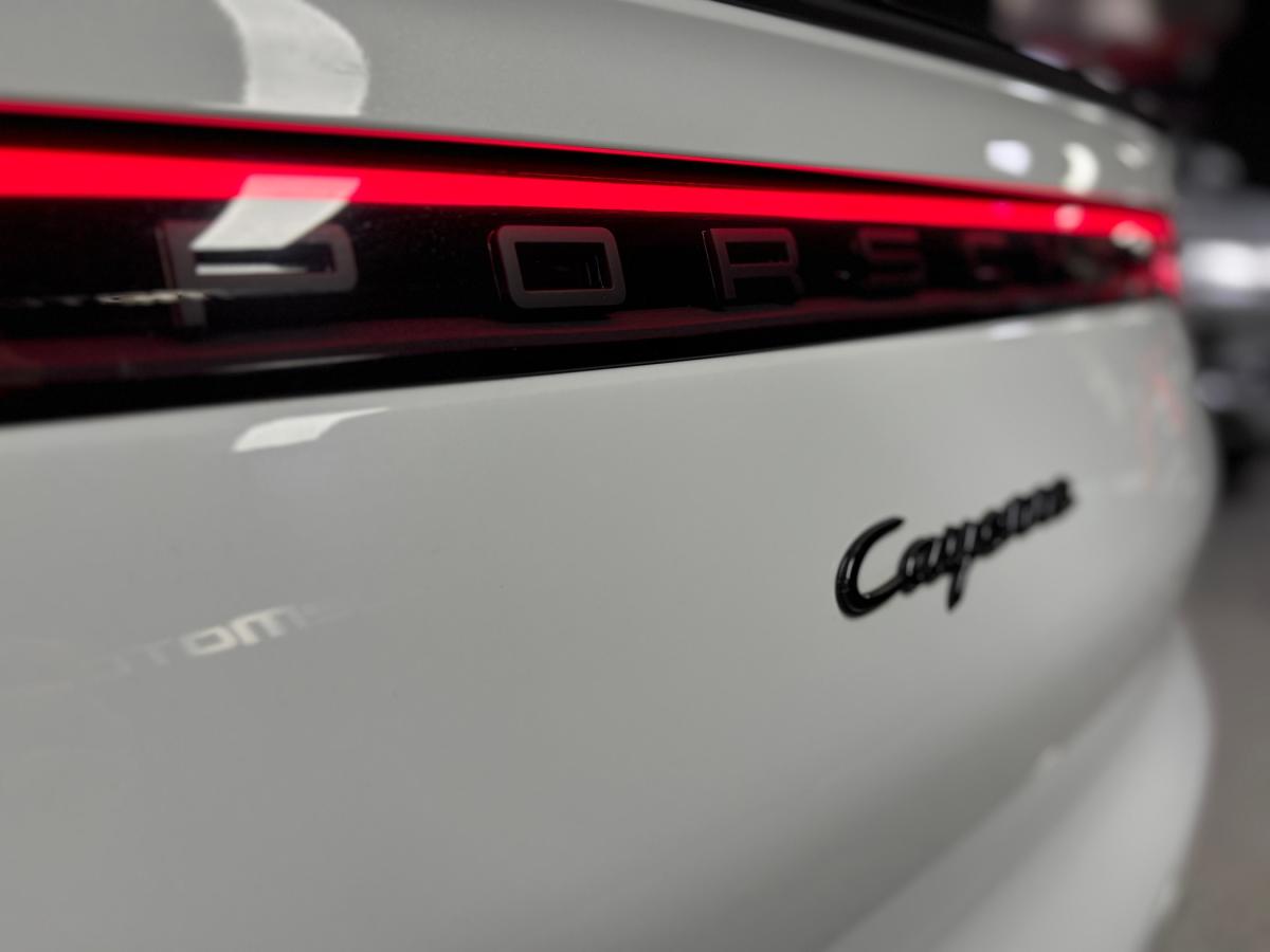 porsche-cayenne-2023-hibrido-a-gasolina-2995cc