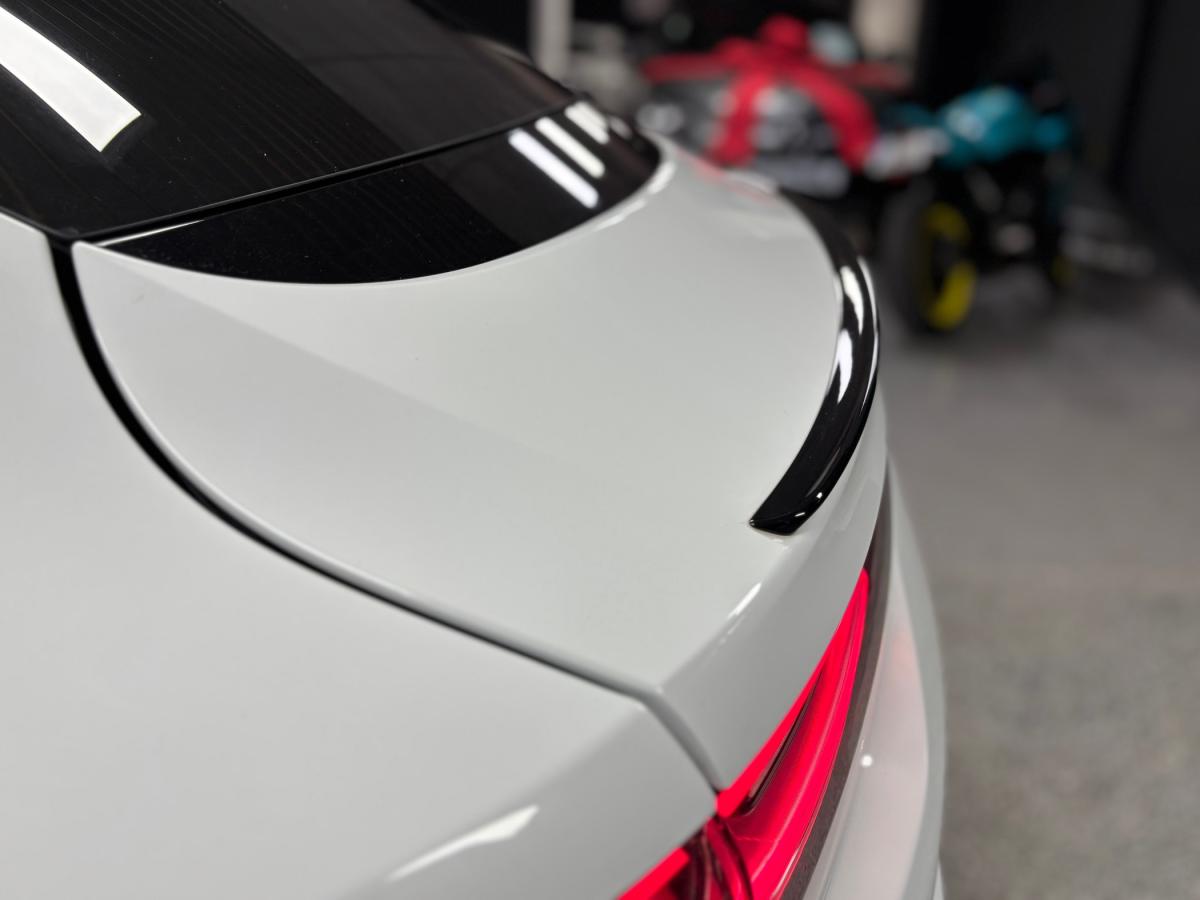 porsche-cayenne-2023-hibrido-a-gasolina-2995cc