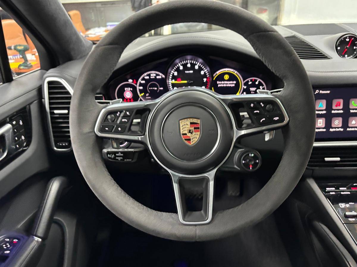 porsche-cayenne-2023-hibrido-a-gasolina-2995cc