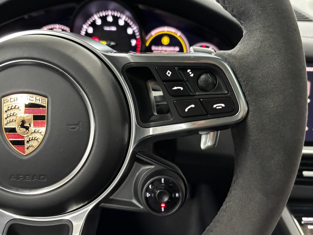 porsche-cayenne-2023-hibrido-a-gasolina-2995cc