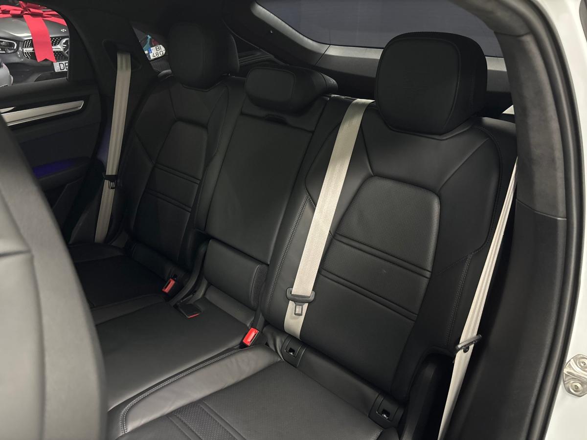 porsche-cayenne-2023-hibrido-a-gasolina-2995cc
