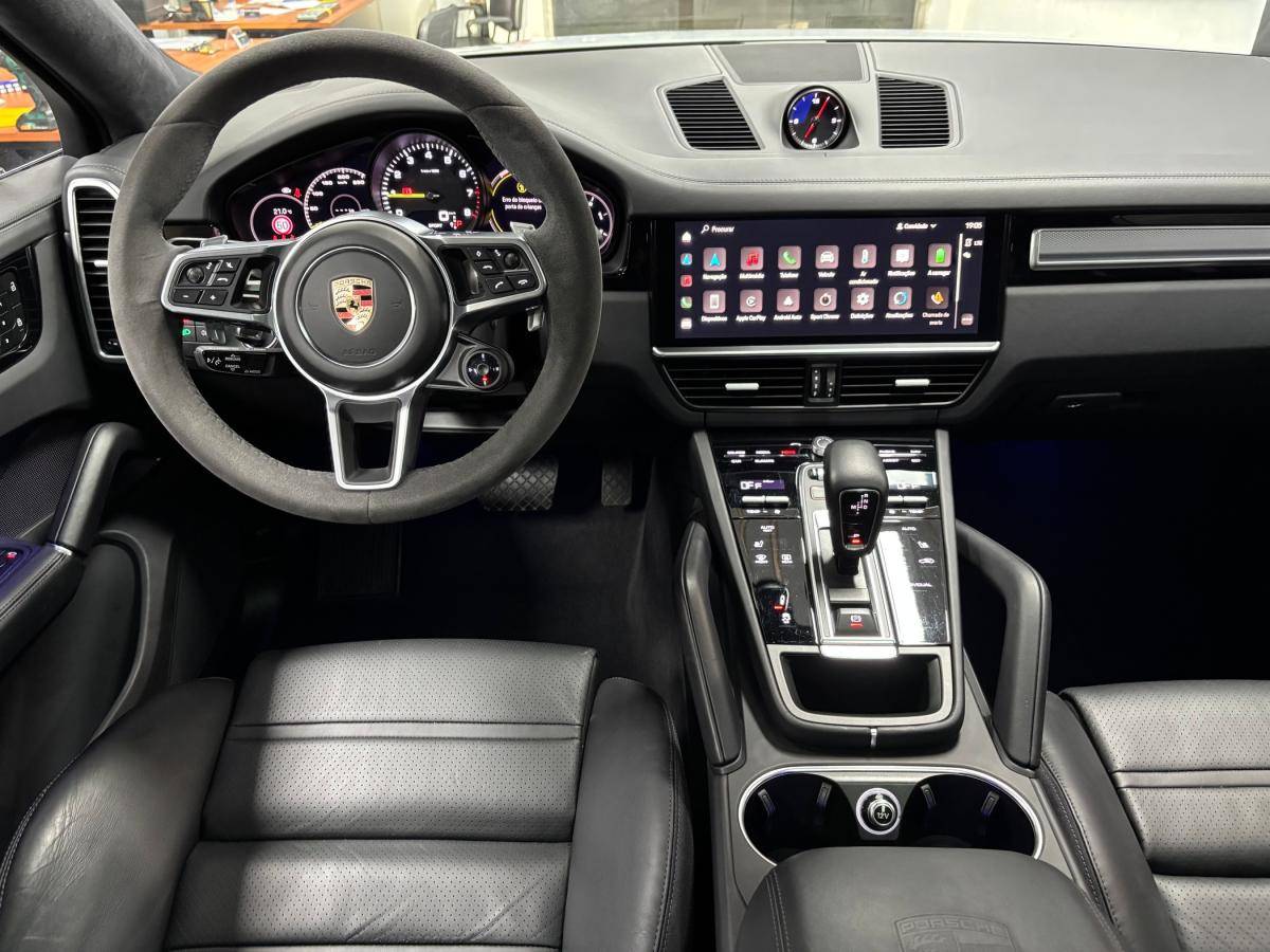 porsche-cayenne-2023-hibrido-a-gasolina-2995cc