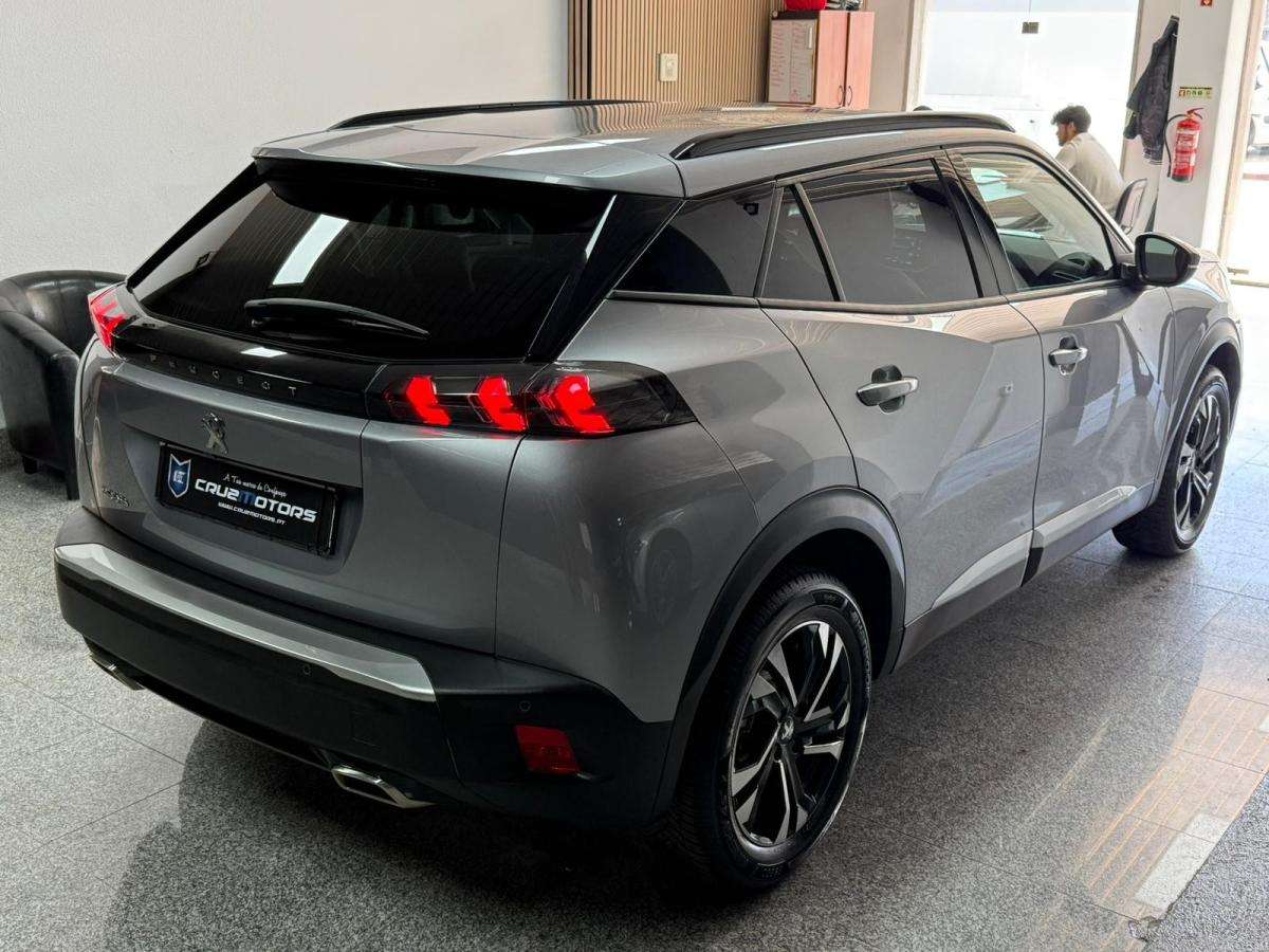 peugeot-2008-2022-gasolina-1199cc