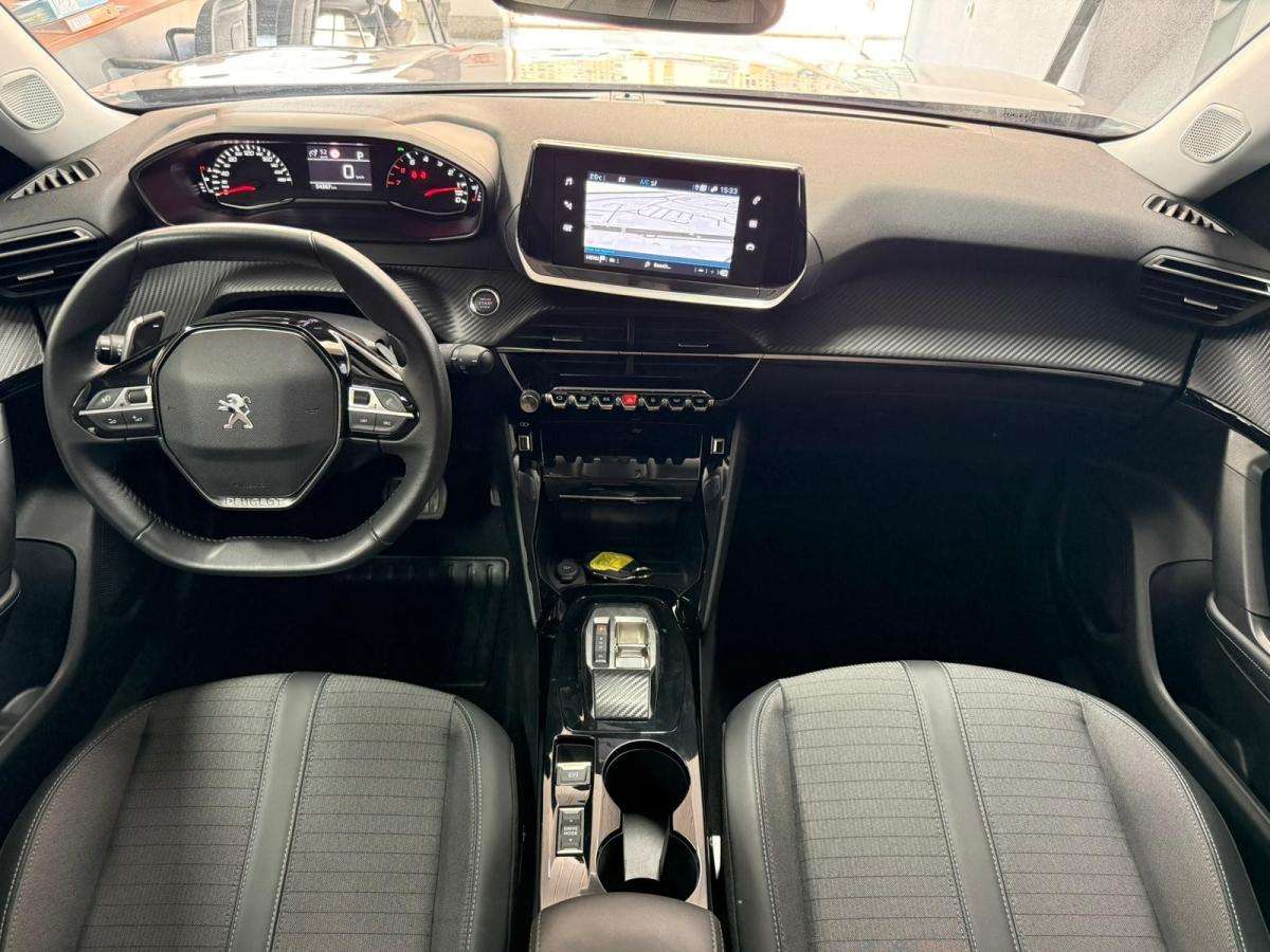 peugeot-2008-2022-gasolina-1199cc