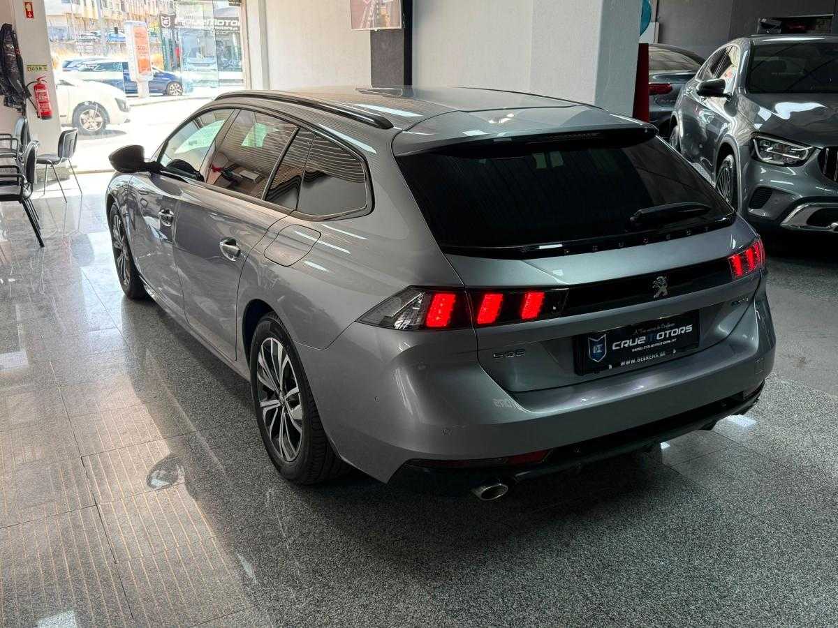 peugeot-508-sw-2023-hibrido-a-gasolina-1598cc
