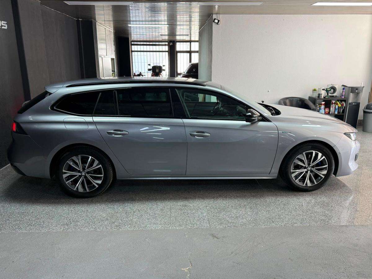 peugeot-508-sw-2023-hibrido-a-gasolina-1598cc