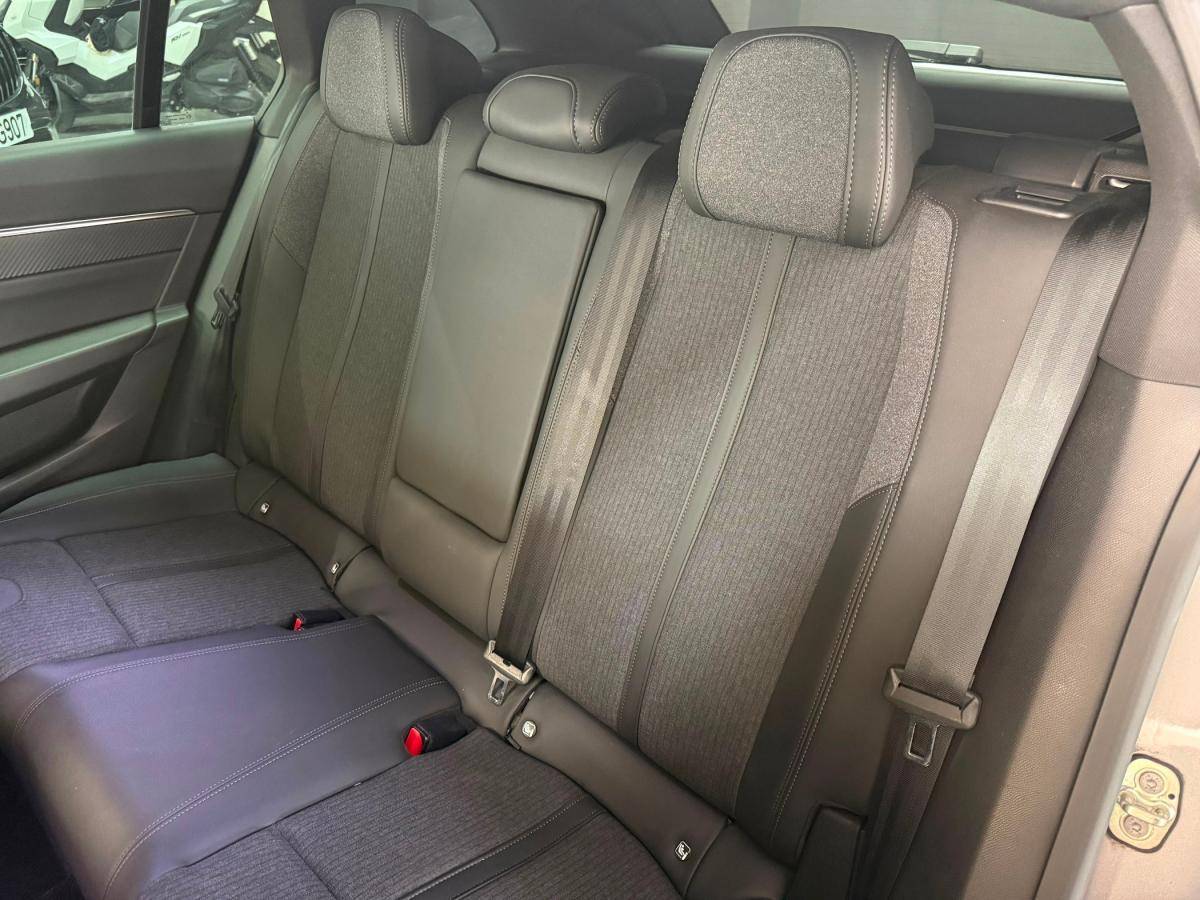 peugeot-508-sw-2023-hibrido-a-gasolina-1598cc