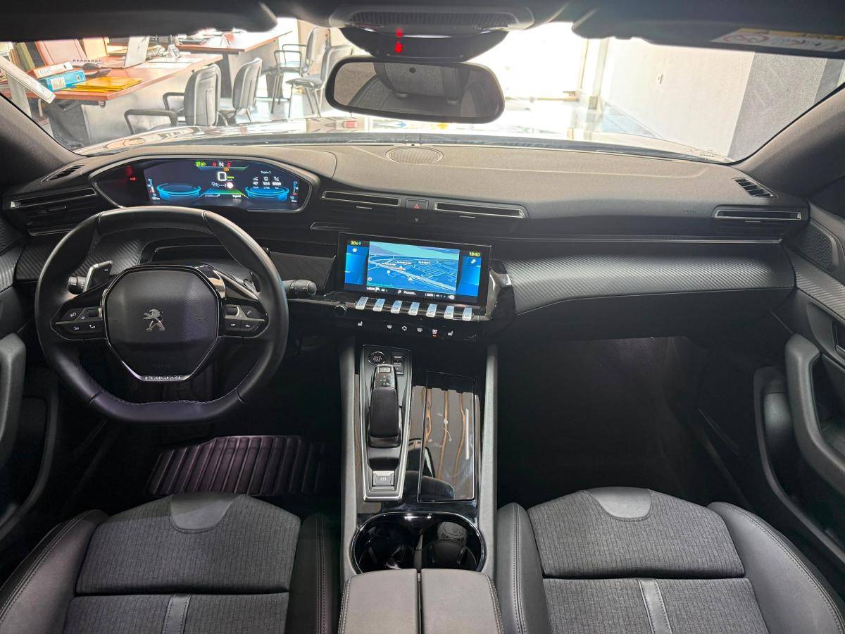 peugeot-508-sw-2023-hibrido-a-gasolina-1598cc
