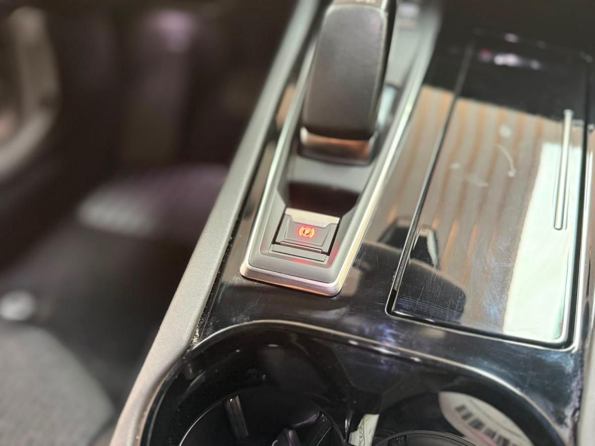peugeot-508-sw-2023-hibrido-a-gasolina-1598cc