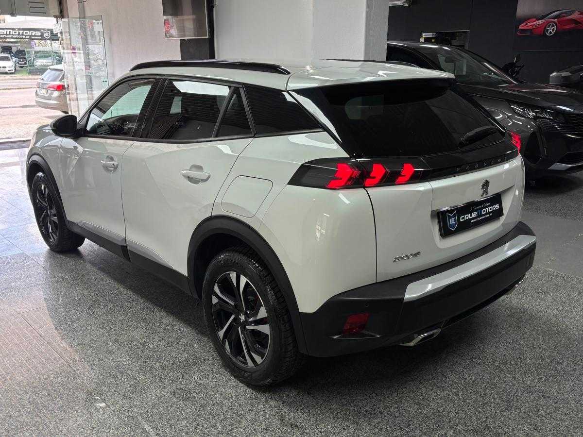 peugeot-2008-2021-gasolina-1199cc