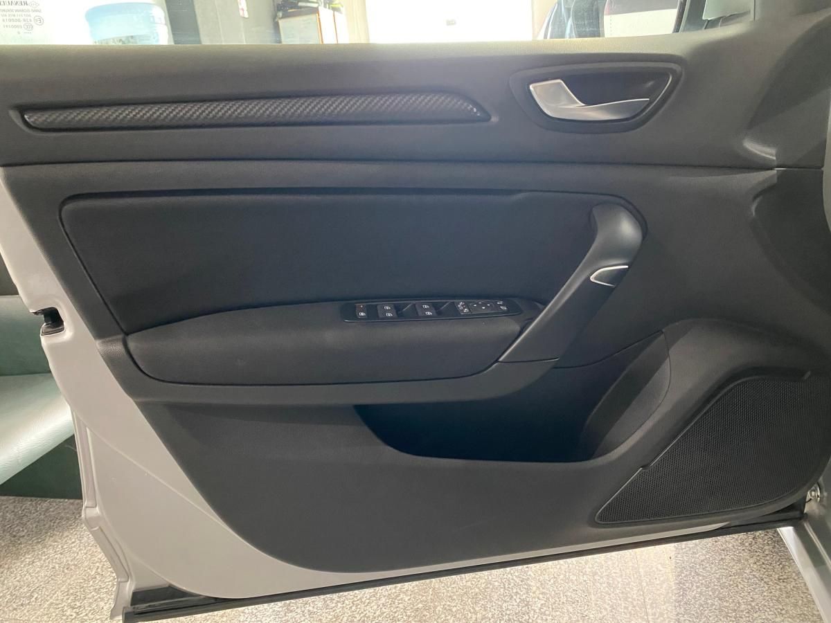 renault-megane-sport-tourer-2020-diesel-1461cc