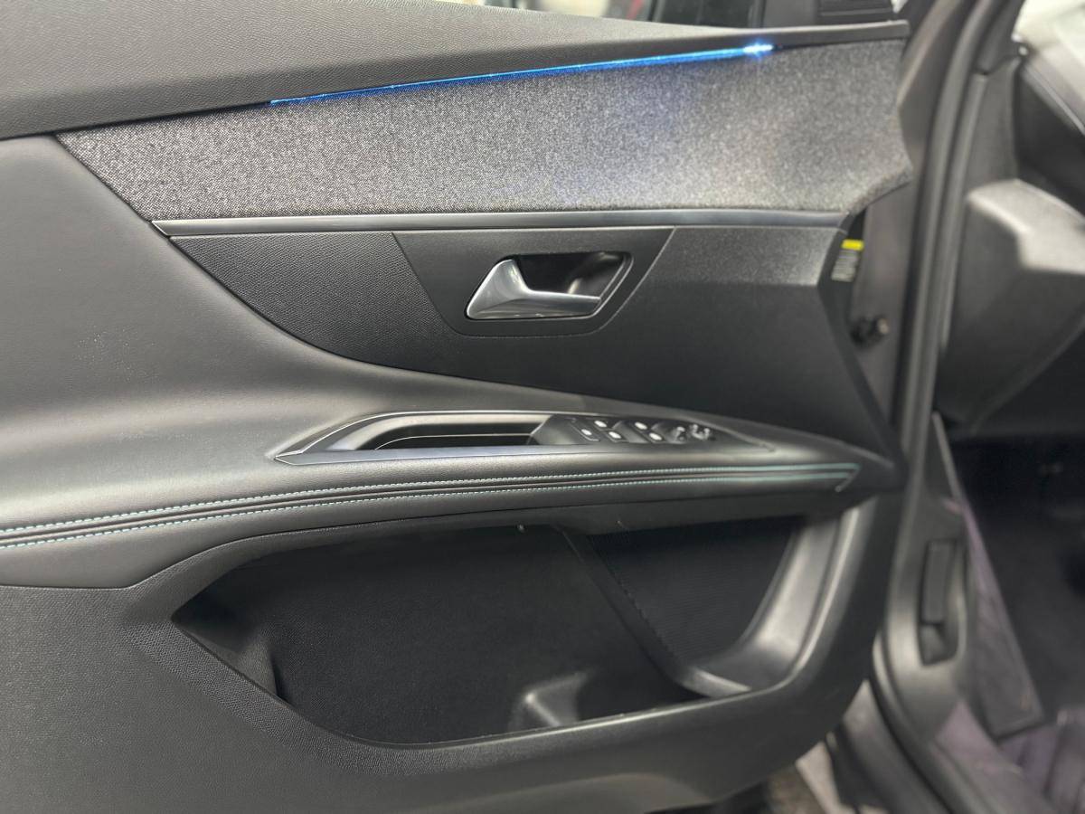 peugeot-3008-2023-hibrido-a-gasolina-1598cc