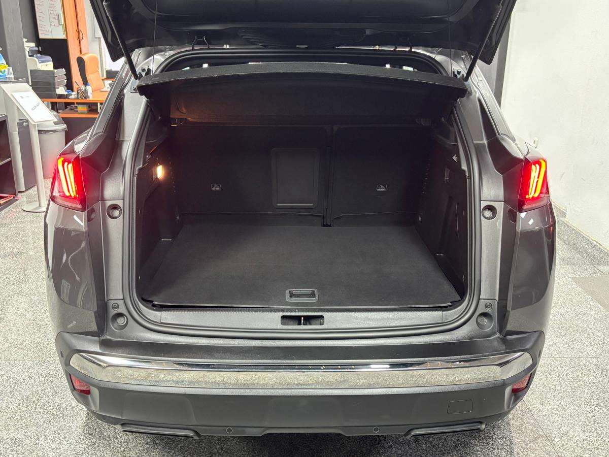 peugeot-3008-2023-hibrido-a-gasolina-1598cc