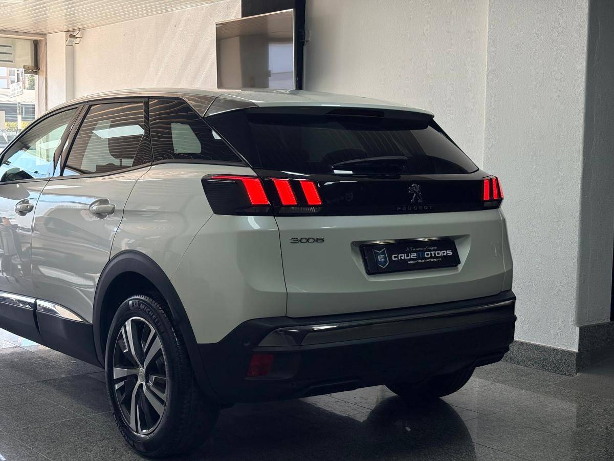 peugeot-3008-2023-diesel-1499cc