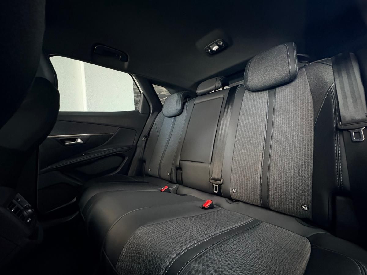 peugeot-3008-2023-diesel-1499cc