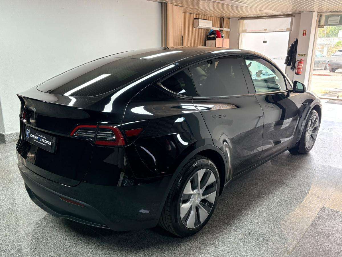 tesla-model-y-2023-eletrico-0cc