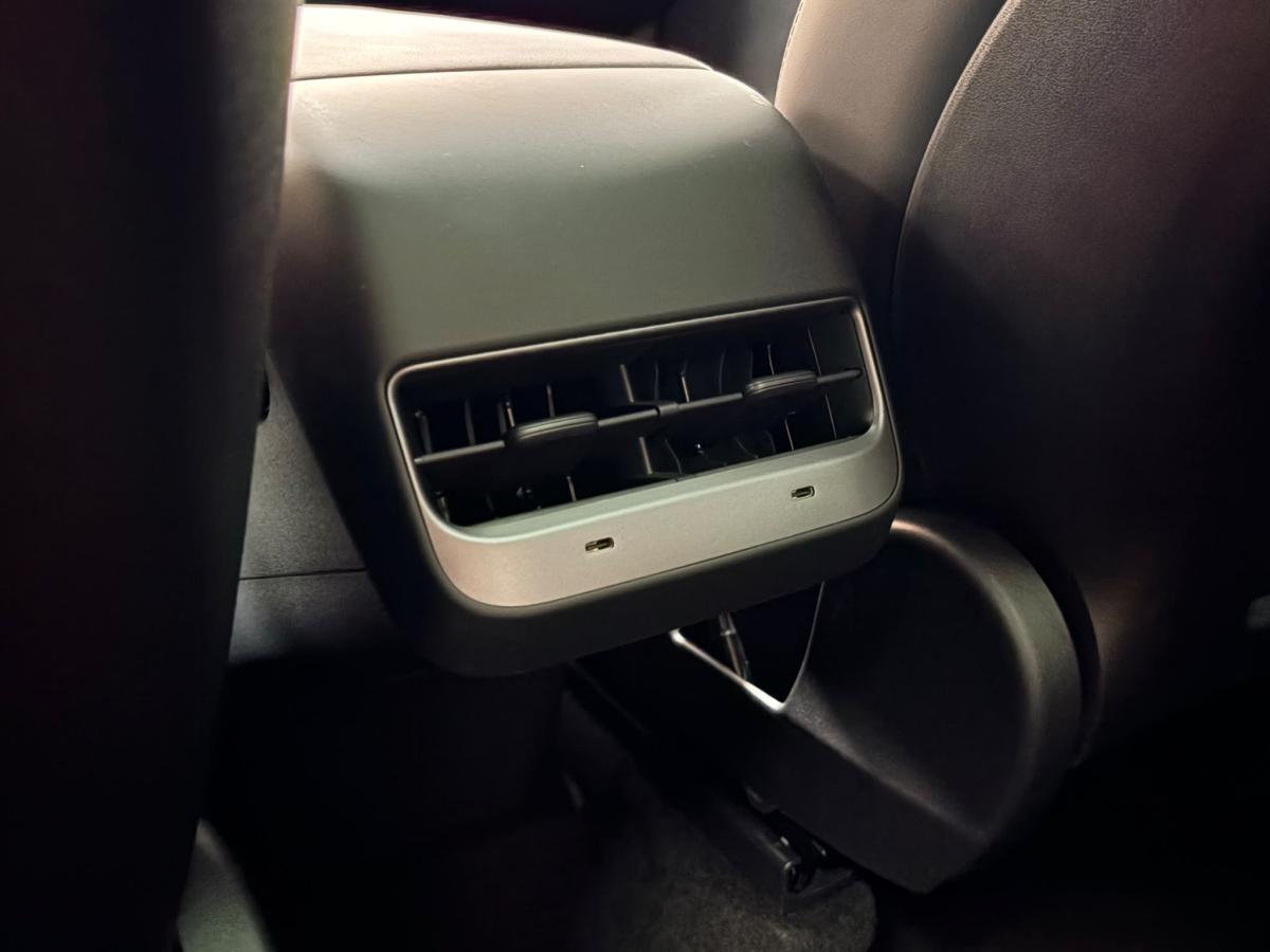 tesla-model-y-2023-eletrico-0cc